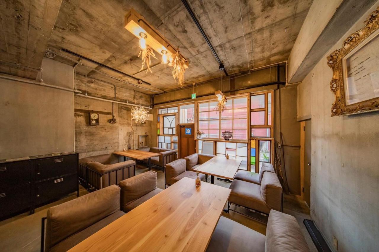 Artbar & Guesthouse Ennova Atami  Buitenkant foto